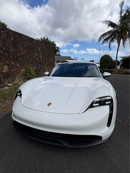 2021 Porsche Taycan - Image 2 of 10