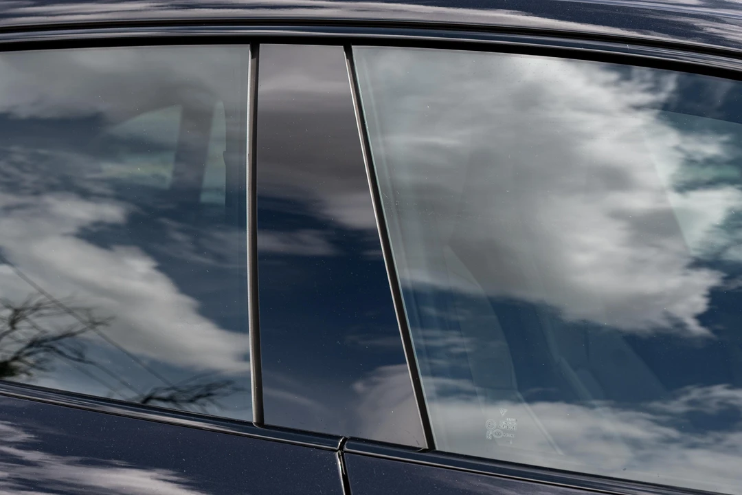 2021 Porsche Taycan 4 - Image 29 of 31
