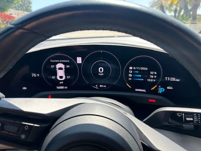 2021 Porsche Taycan 4S - Image 6 of 11