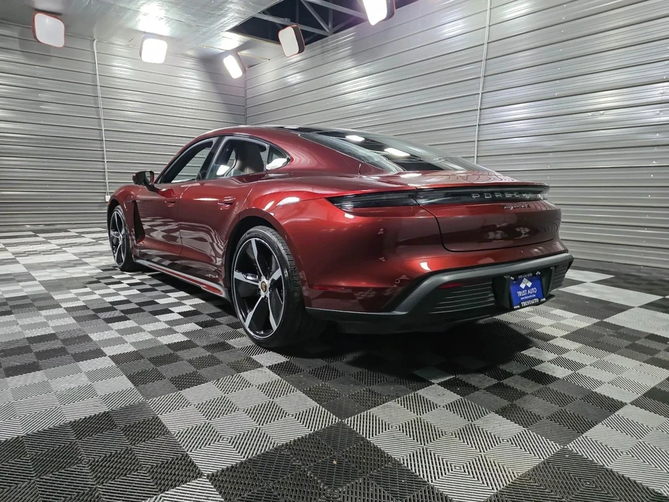 2021 Porsche Taycan 4S - Image 8 of 12
