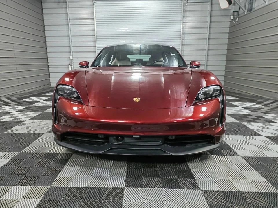 2021 Porsche Taycan 4S - Image 4 of 12
