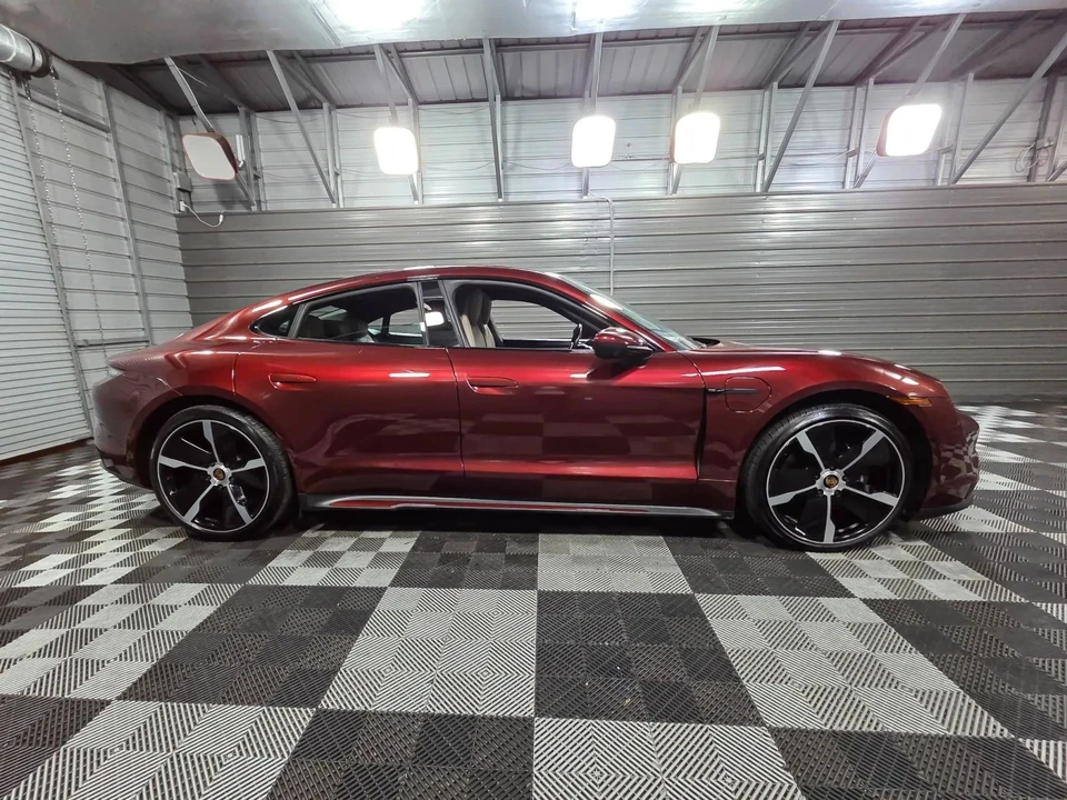 2021 Porsche Taycan 4S - Image 10 of 12