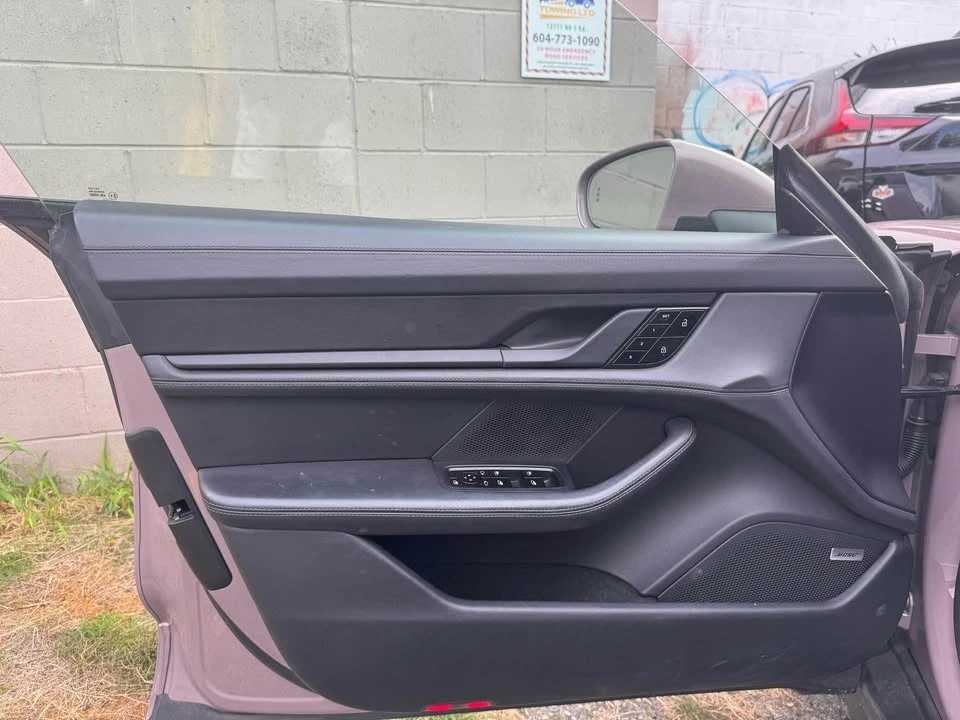 2021 Porsche Taycan 4S - Image 9 of 20