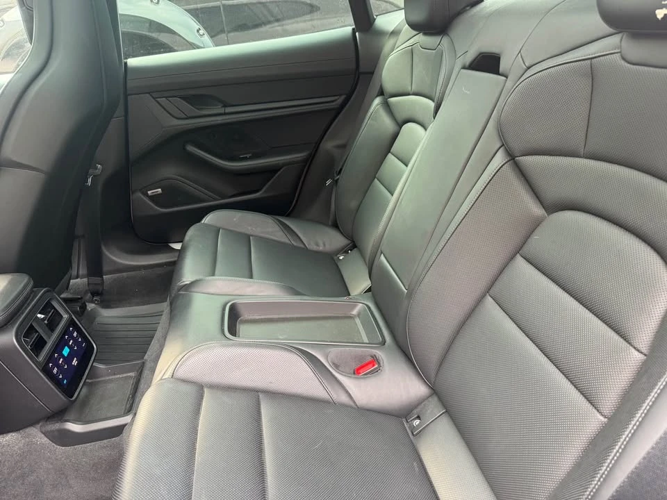 2021 Porsche Taycan 4S - Image 15 of 20