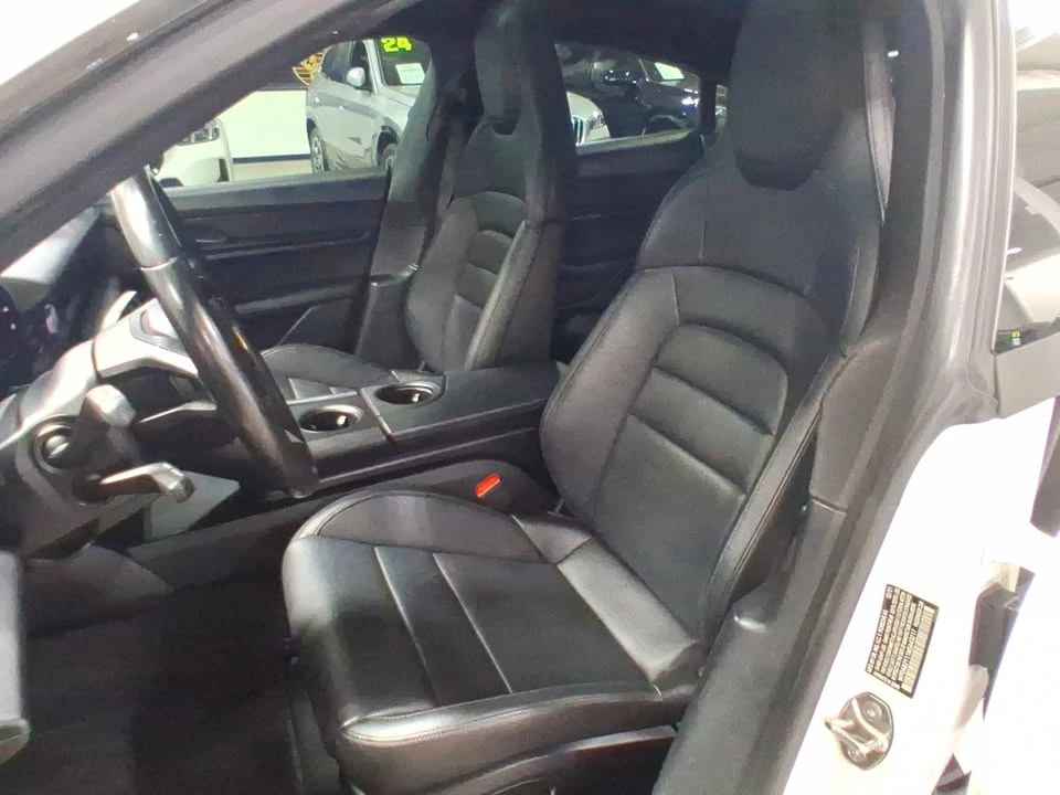 2021 Porsche Taycan 4S - Image 9 of 12
