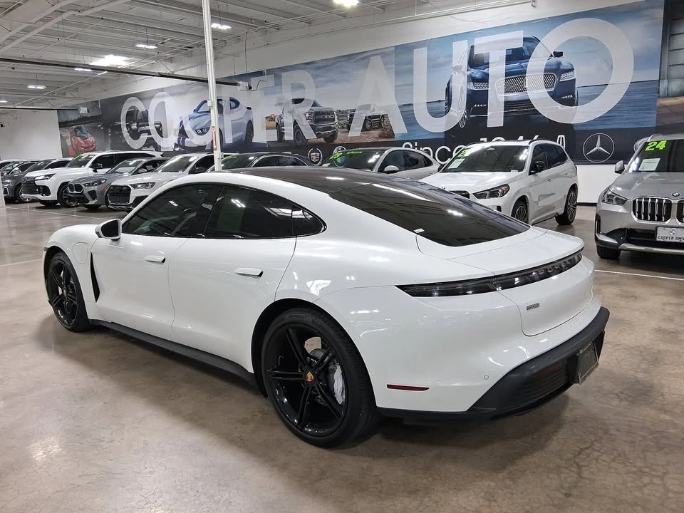 2021 Porsche Taycan 4S - Image 6 of 12