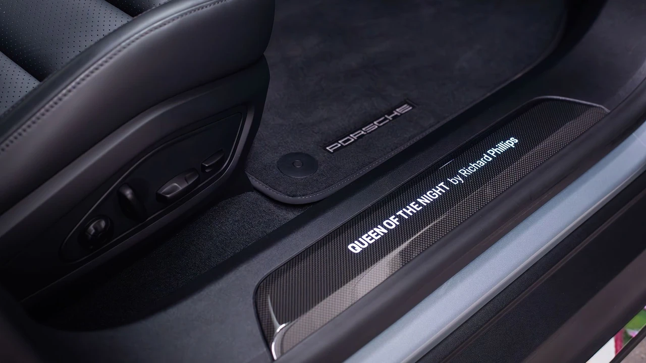 2021 Porsche Taycan 4S - Image 9 of 31