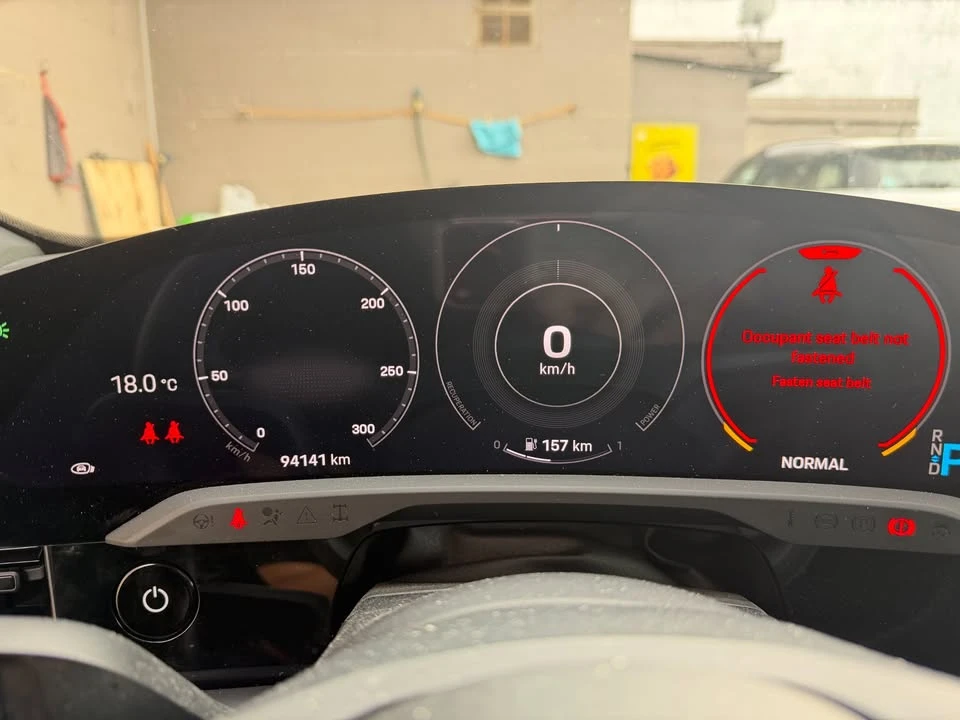 2021 Porsche Taycan 4S - Image 11 of 16