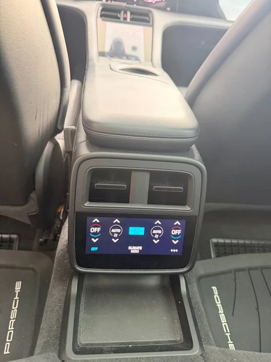 2021 Porsche Taycan 4S - Image 16 of 16