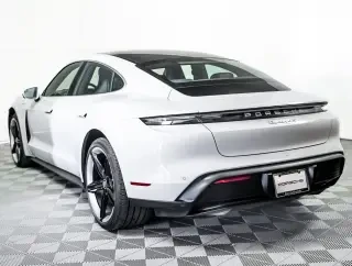 2021 Porsche Taycan 4S - Image 3 of 4