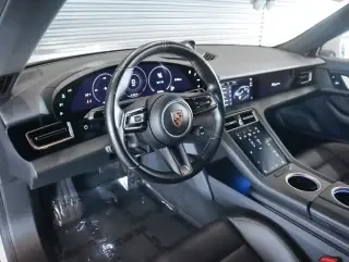 2021 Porsche Taycan 4S - Image 4 of 4