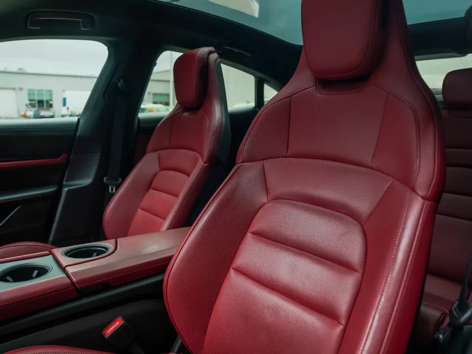 2021 Porsche Taycan 4S - Image 5 of 6