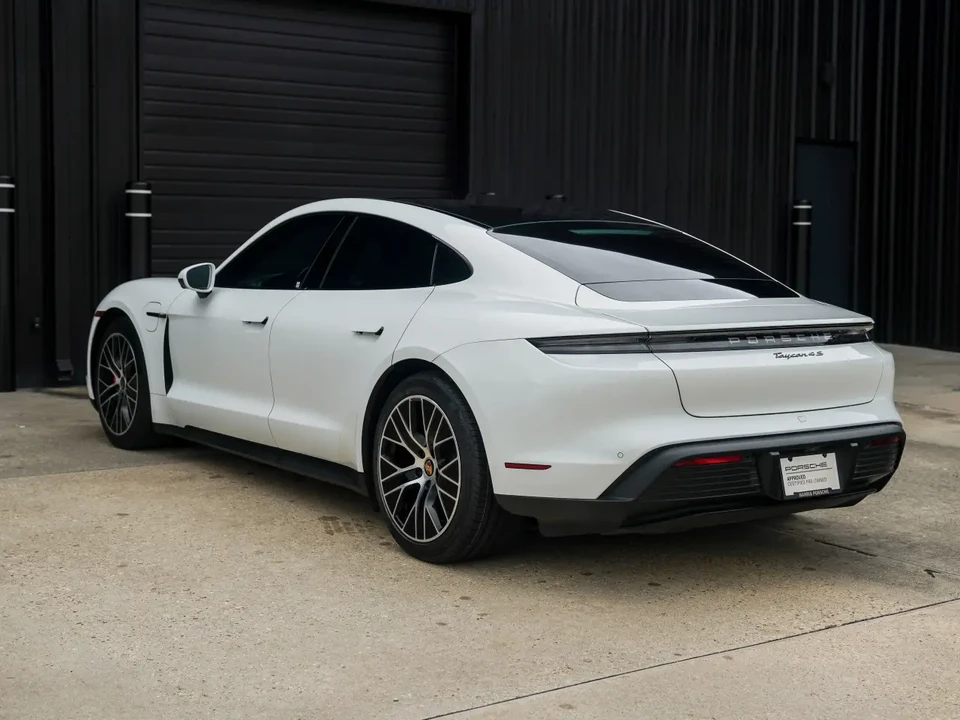 2021 Porsche Taycan 4S - Image 3 of 6