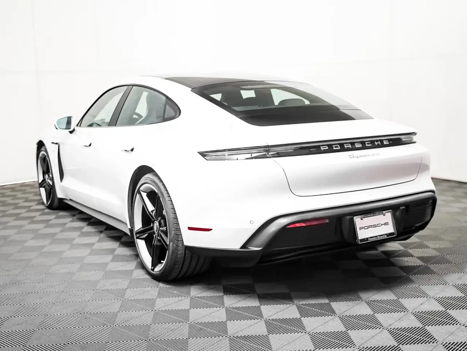 2021 Porsche Taycan 4S - Image 3 of 9