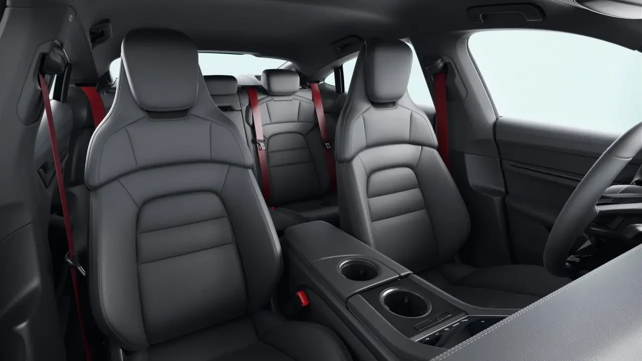 2021 Porsche Taycan 4S - Image 6 of 8