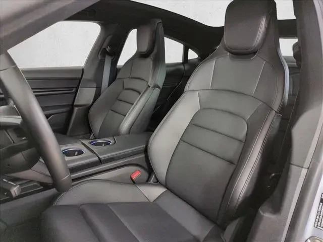 2021 Porsche Taycan 4S - Image 5 of 6