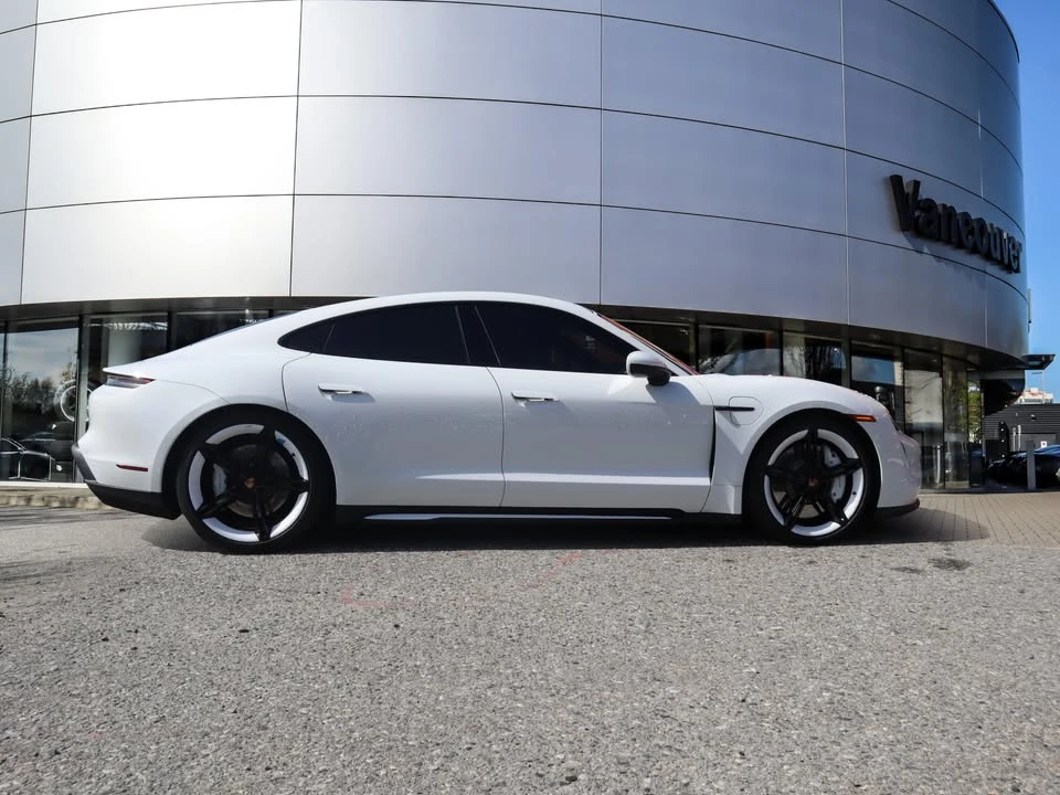 2021 Porsche Taycan 4S - Image 8 of 20