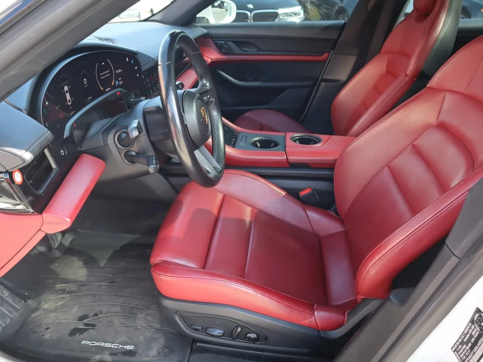 2021 Porsche Taycan 4S - Image 9 of 20