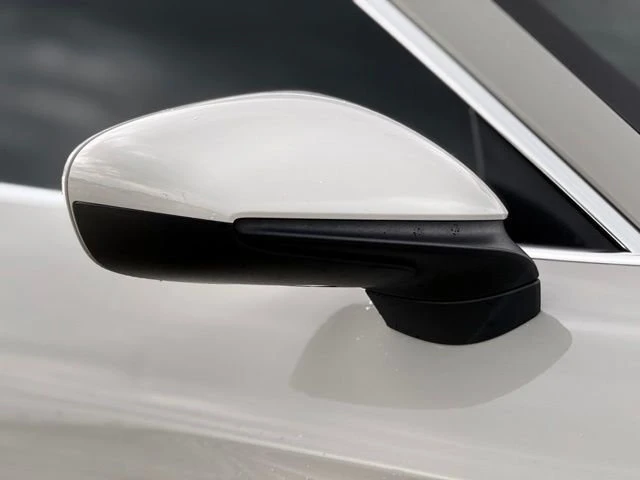 2021 Porsche Taycan 4S - Image 10 of 20
