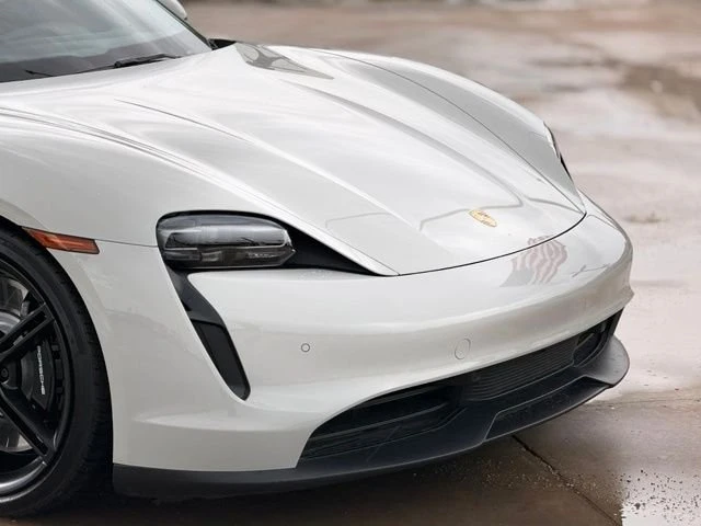 2021 Porsche Taycan 4S - Image 9 of 20