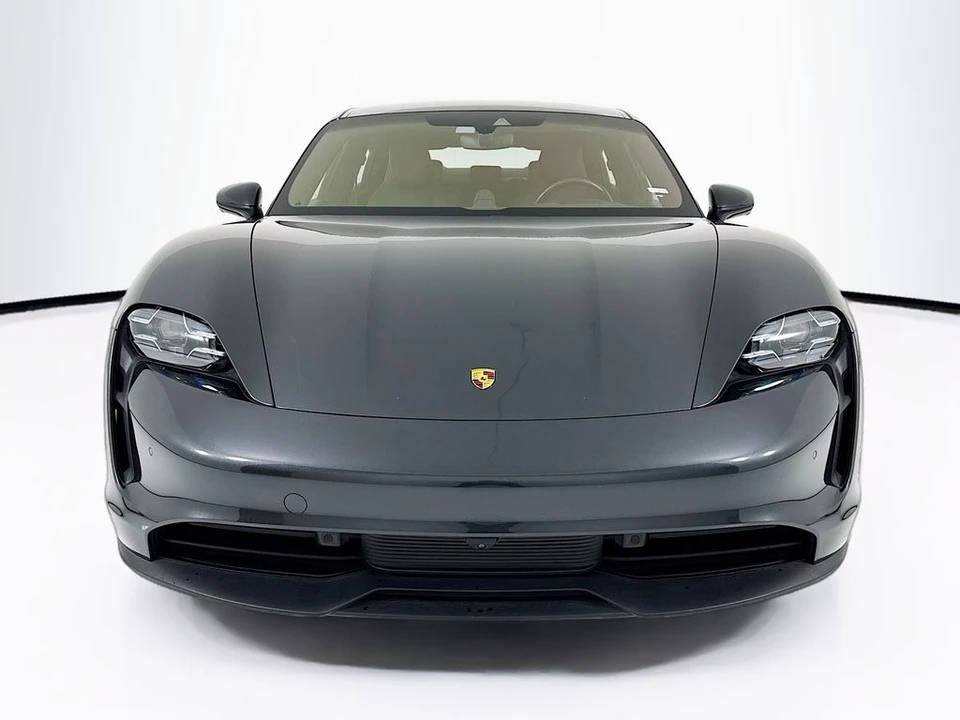 2021 Porsche Taycan 4S - Image 10 of 12