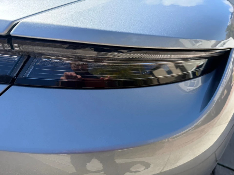 2021 Porsche Taycan 4S - Image 25 of 31