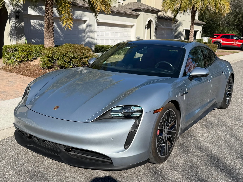 2021 Porsche Taycan 4S - Image 6 of 31