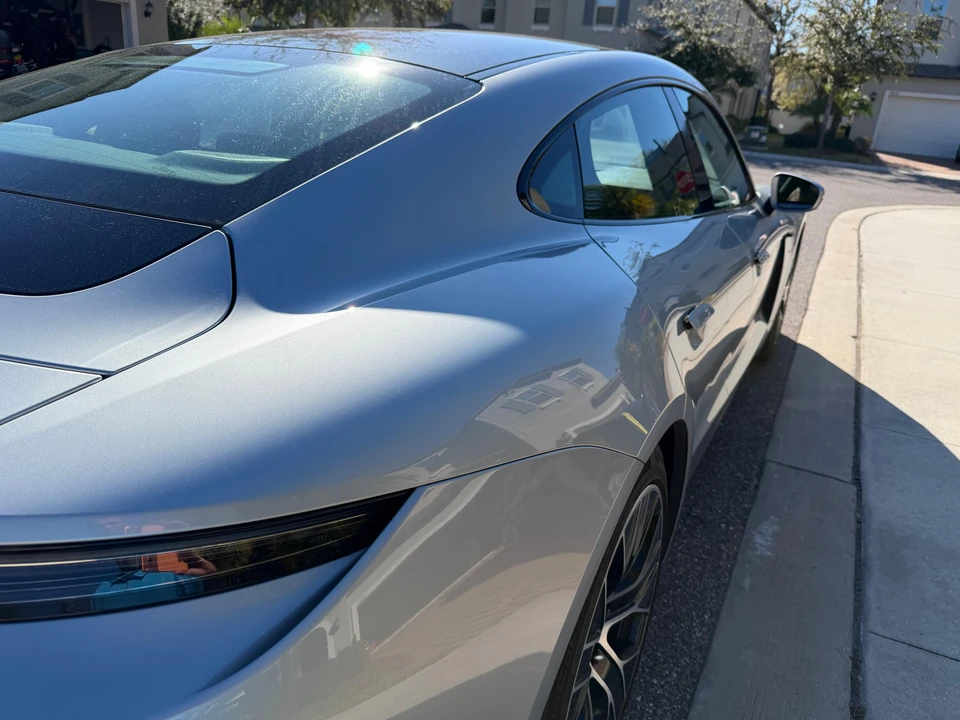 2021 Porsche Taycan 4S - Image 26 of 31