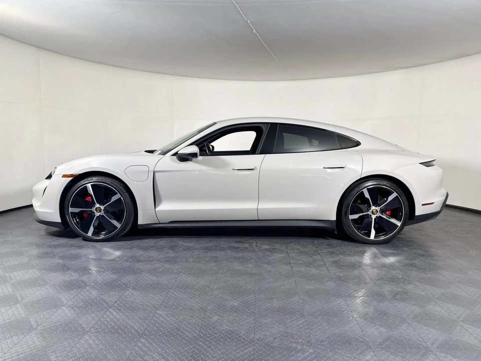 2021 Porsche Taycan 4S - Image 2 of 5