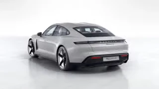2021 Porsche Taycan 4S - Image 17 of 30