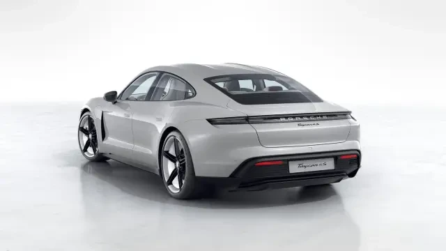 2021 Porsche Taycan 4S - Image 22 of 30