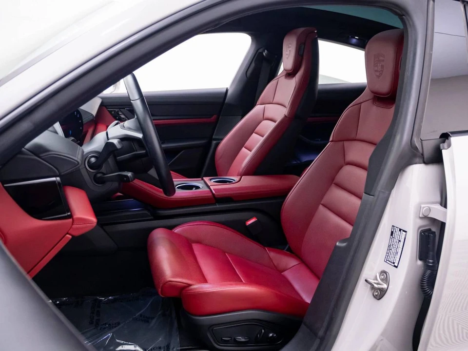 2021 Porsche Taycan 4S - Image 5 of 5