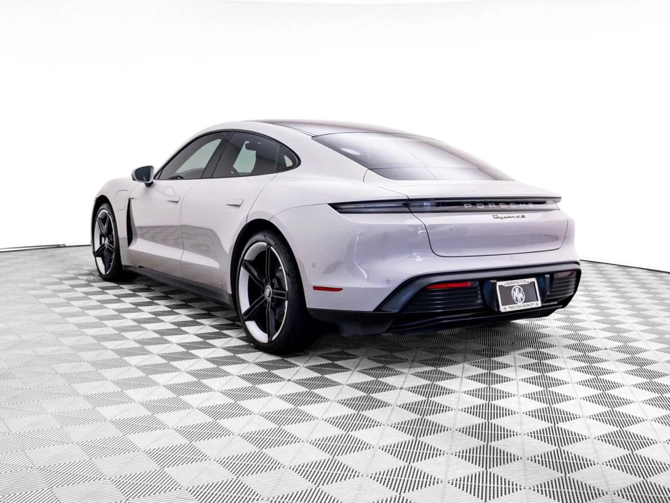 2021 Porsche Taycan 4S - Image 3 of 5