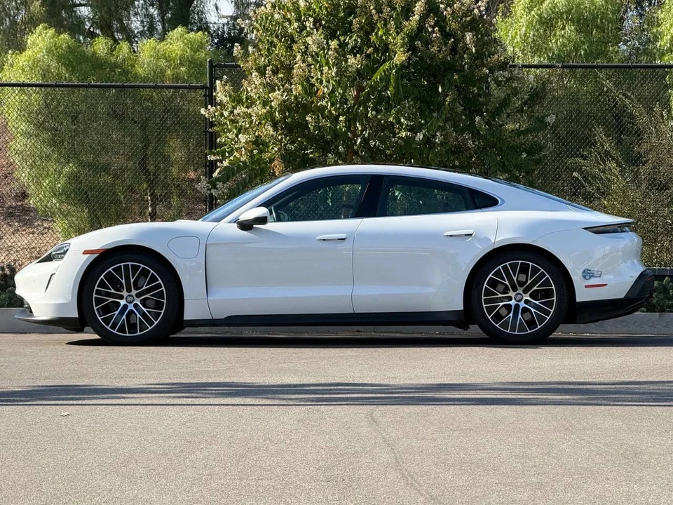 2021 Porsche Taycan 4S - Image 2 of 5
