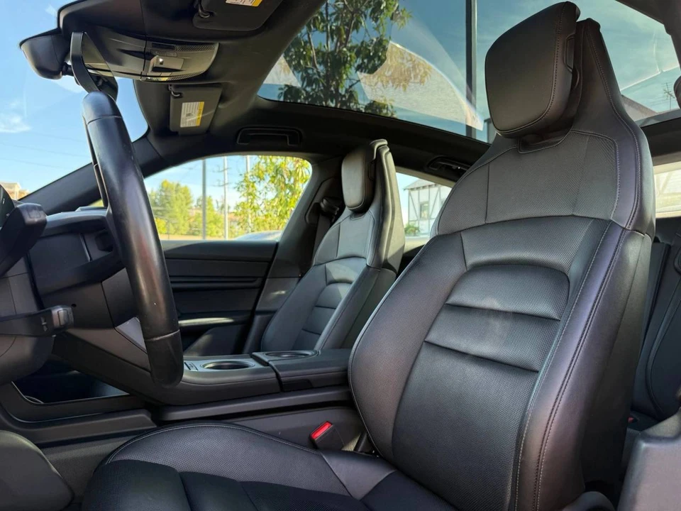 2021 Porsche Taycan 4S - Image 5 of 5