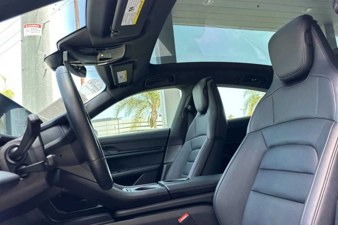 2021 Porsche Taycan 4S - Image 5 of 5