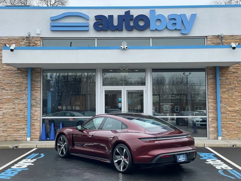 2021 Porsche Taycan 4S - Image 8 of 12