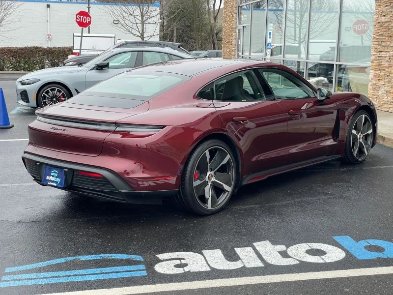 2021 Porsche Taycan 4S - Image 10 of 12