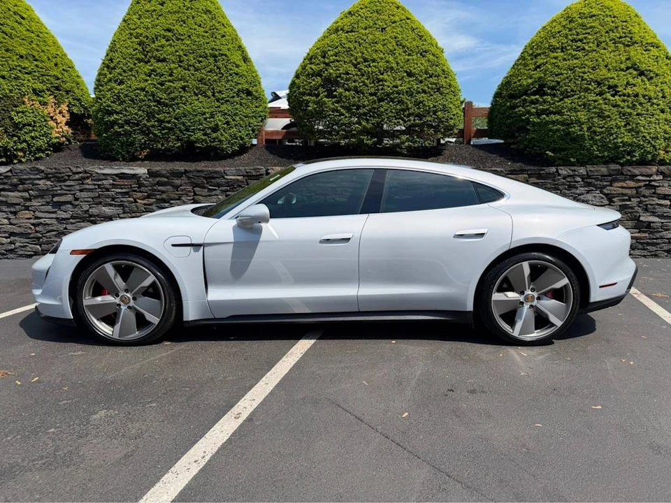 2021 Porsche Taycan 4S - Image 2 of 5