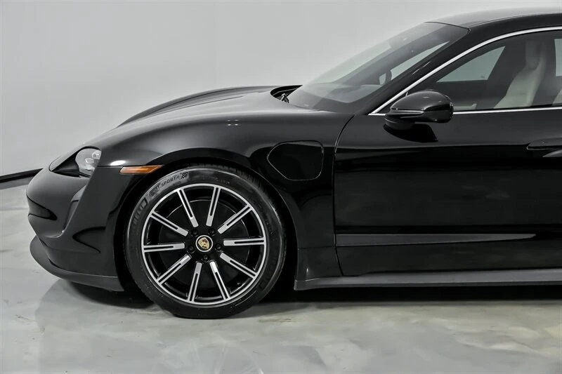 2021 Porsche Taycan 4S - Image 7 of 21