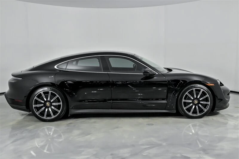2021 Porsche Taycan 4S - Image 14 of 21