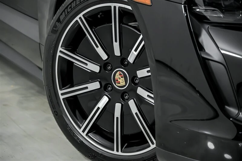 2021 Porsche Taycan 4S - Image 4 of 21