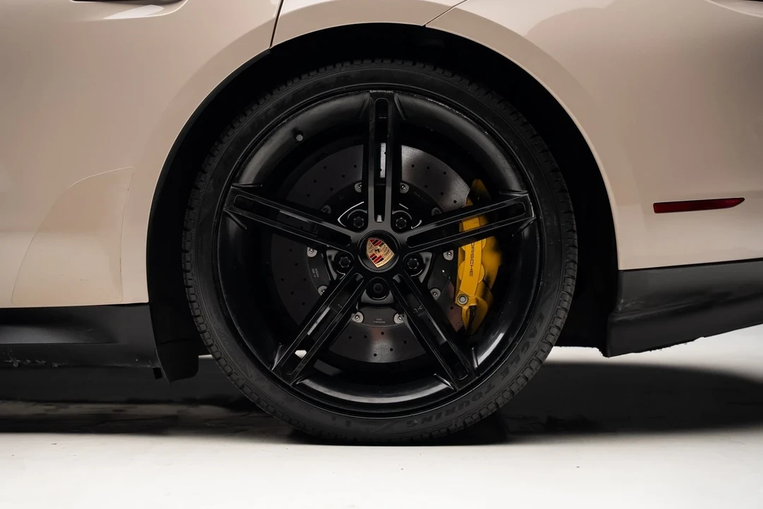 2021 Porsche Taycan 4S - Image 20 of 21