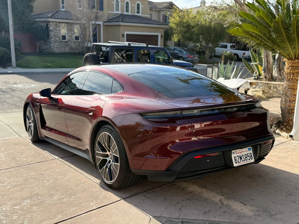 2021 Porsche Taycan 4S - Image 2 of 7