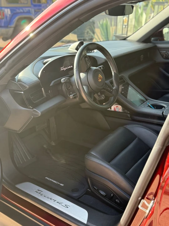 2021 Porsche Taycan 4S - Image 3 of 7