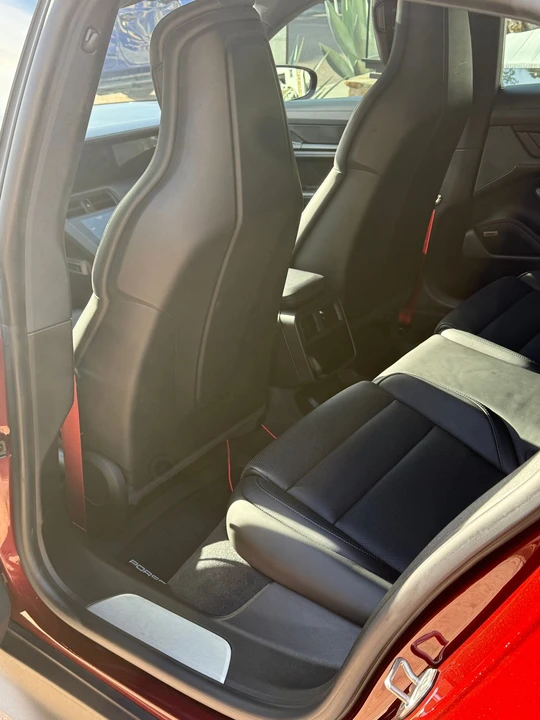 2021 Porsche Taycan 4S - Image 6 of 7