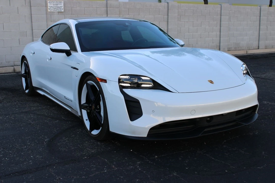 2021 Porsche Taycan 4S - Image 14 of 21