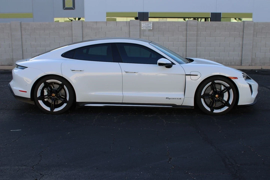 2021 Porsche Taycan 4S - Image 6 of 21