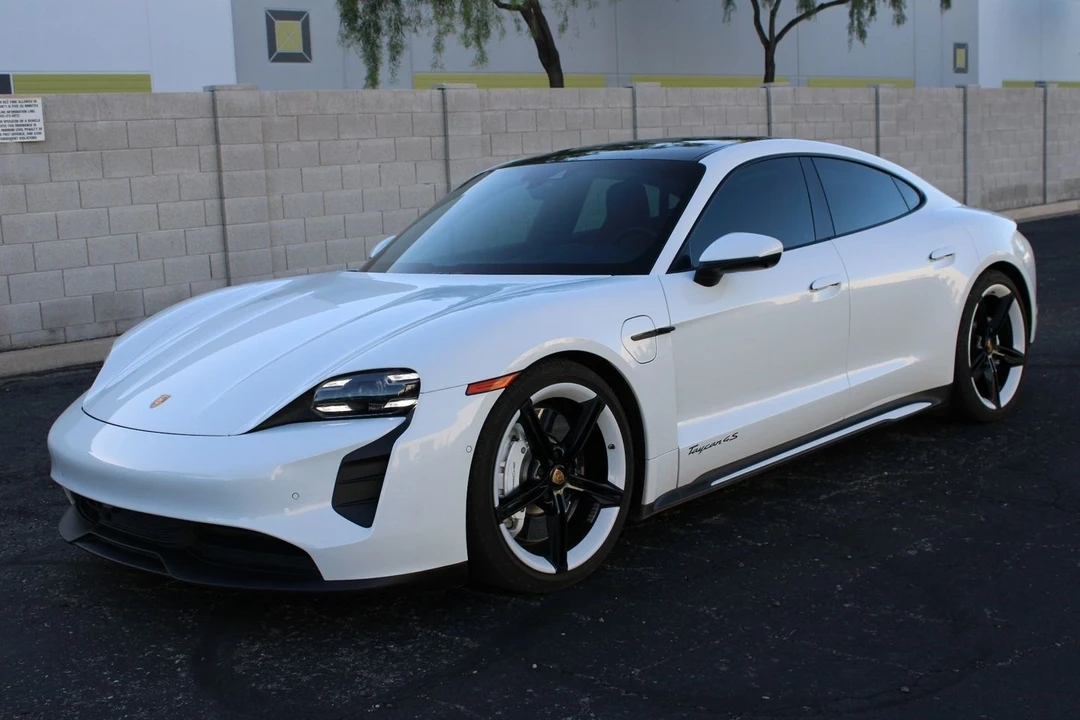 2021 Porsche Taycan 4S - Image 11 of 21