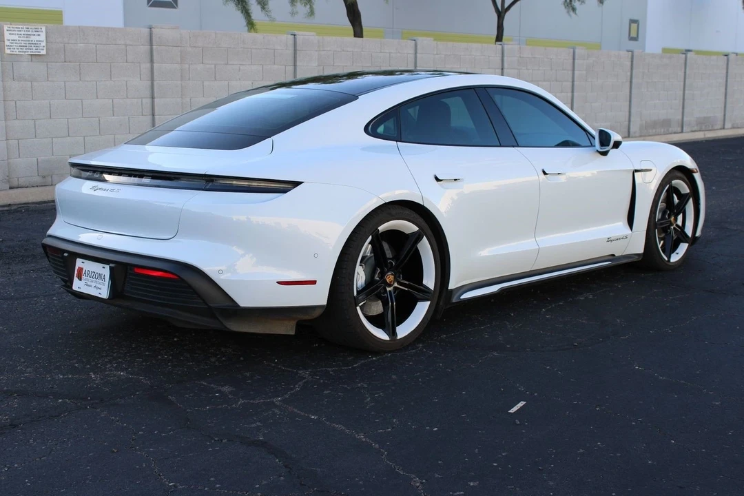 2021 Porsche Taycan 4S - Image 4 of 21